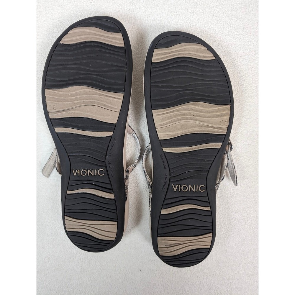 Vionic Amber Sandals Women 9 Grey Snakeskin Excellent Thong Womens - Picture 8 of 8